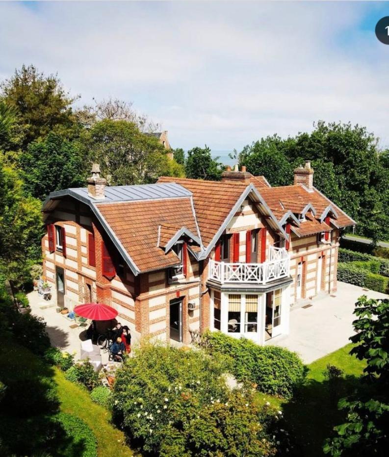 La Villa Des Rosiers Cricquebœuf エクステリア 写真